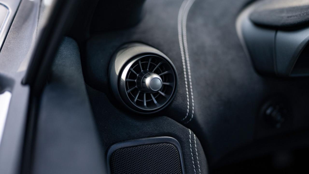 2016 Mclaren 675LT by MSO