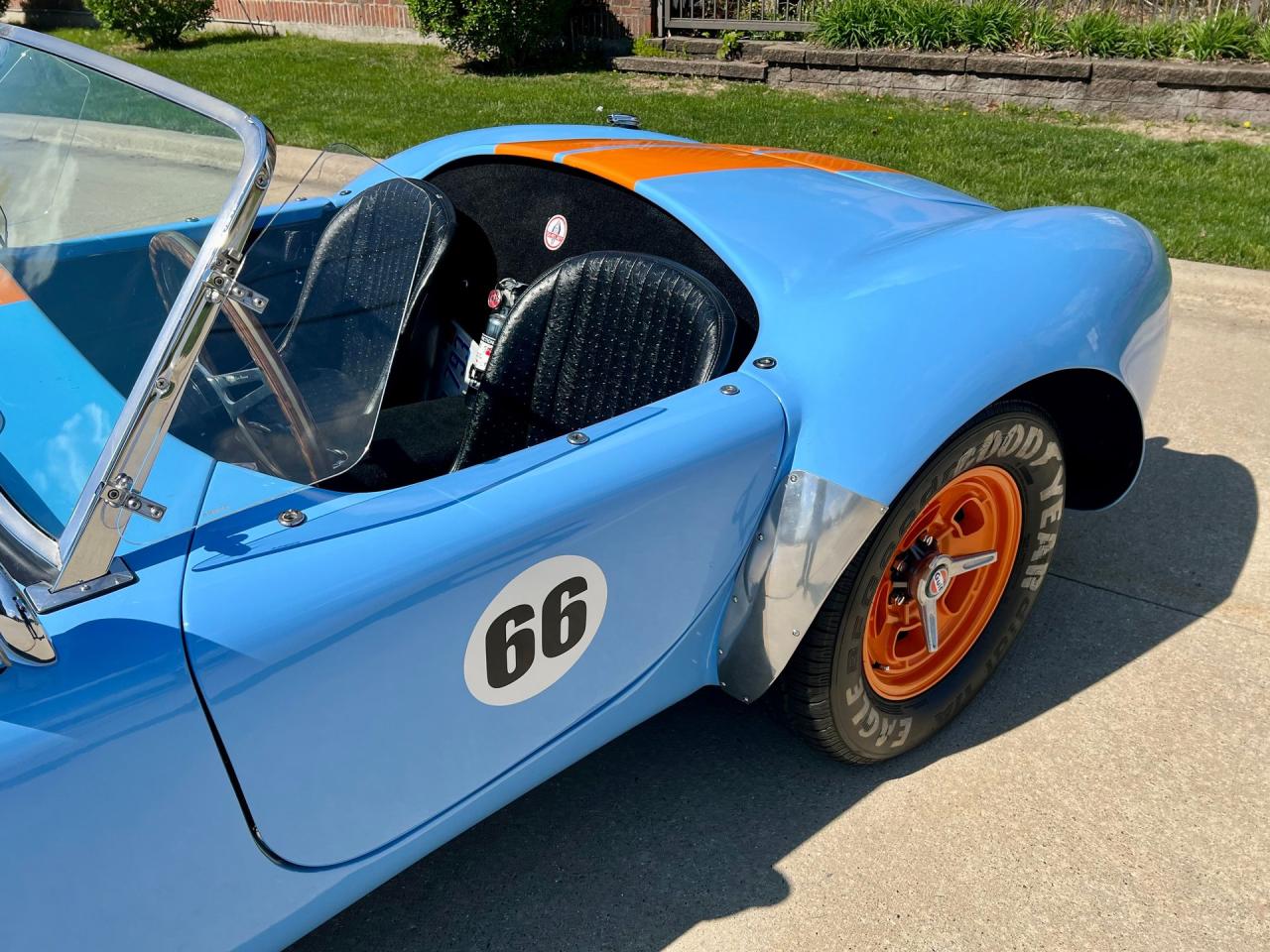 1966 AC Cobra
