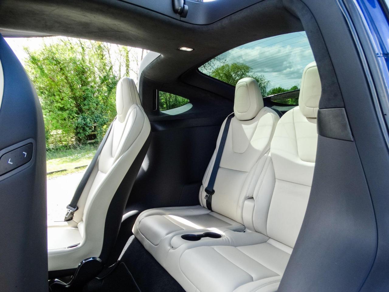 2020 Tesla (Dual Motor) Long Range Auto 4WDE 5dr