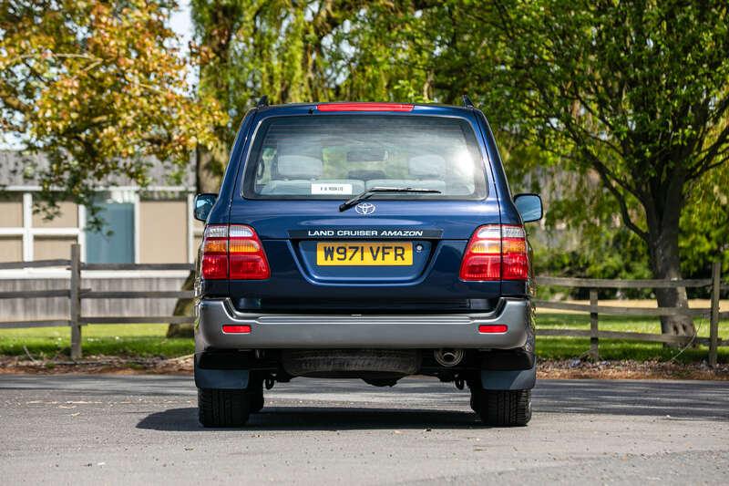 2000 Toyota LAND CRUISER AMAZON