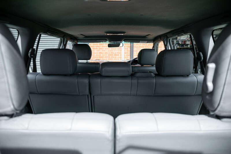 2000 Toyota LAND CRUISER AMAZON