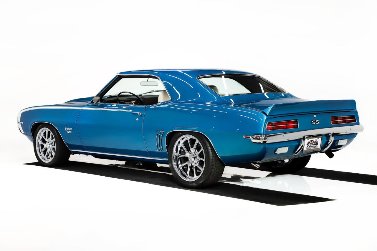 1969 Chevrolet Camaro RS/SS RESTOMOD