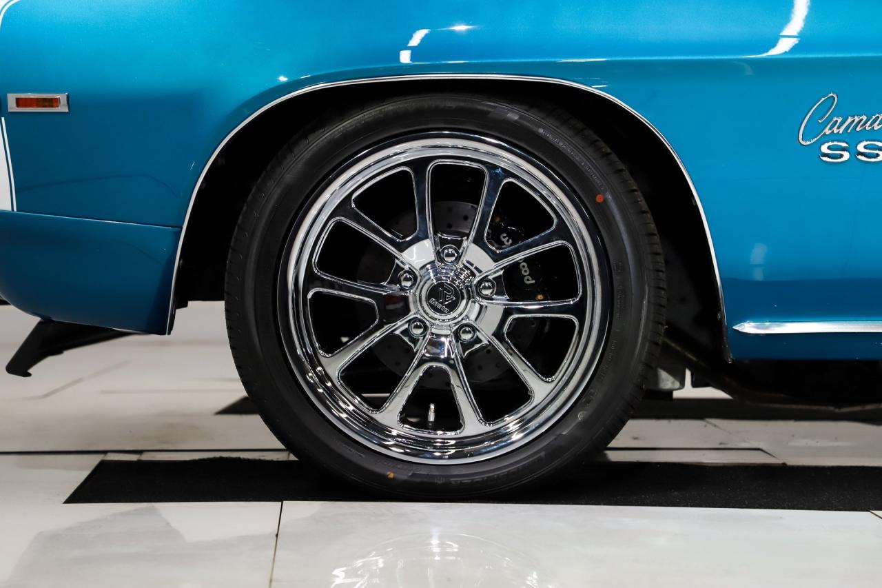 1969 Chevrolet Camaro RS/SS RESTOMOD