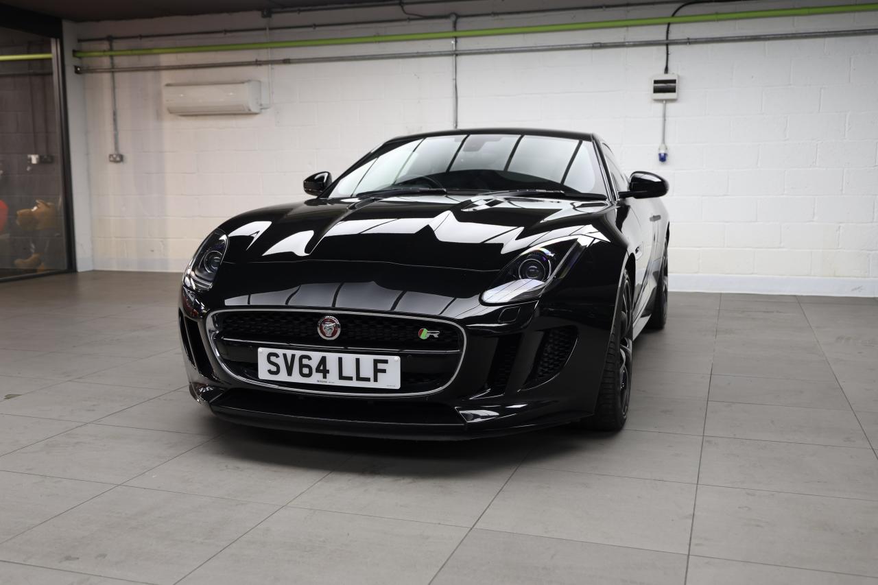 2014 Jaguar F-Type R