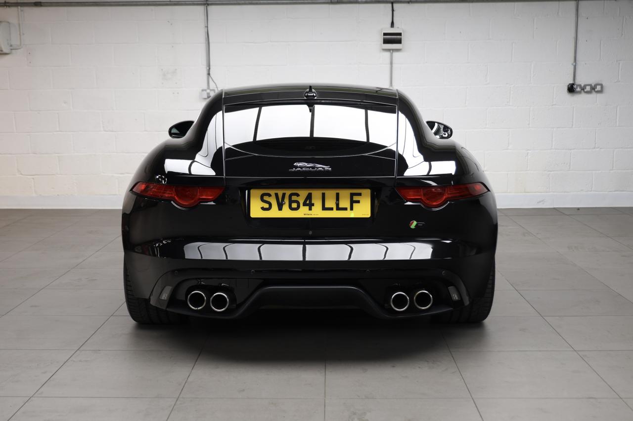 2014 Jaguar F-Type R