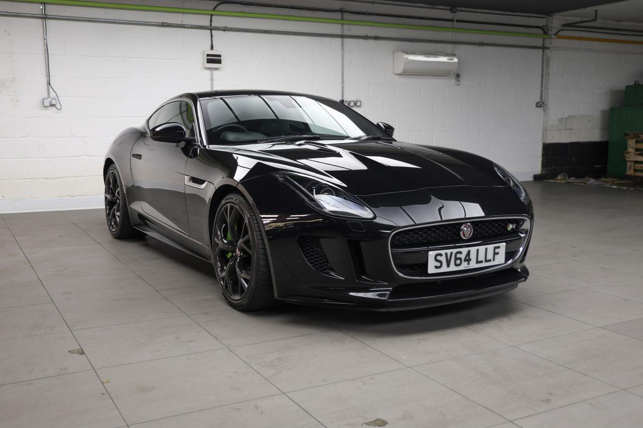 2014 Jaguar F-Type R
