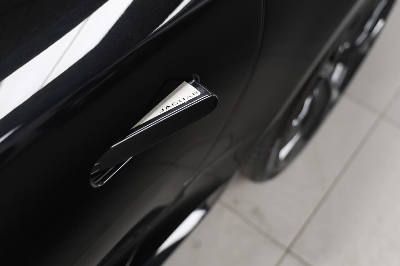 2014 Jaguar F-Type R