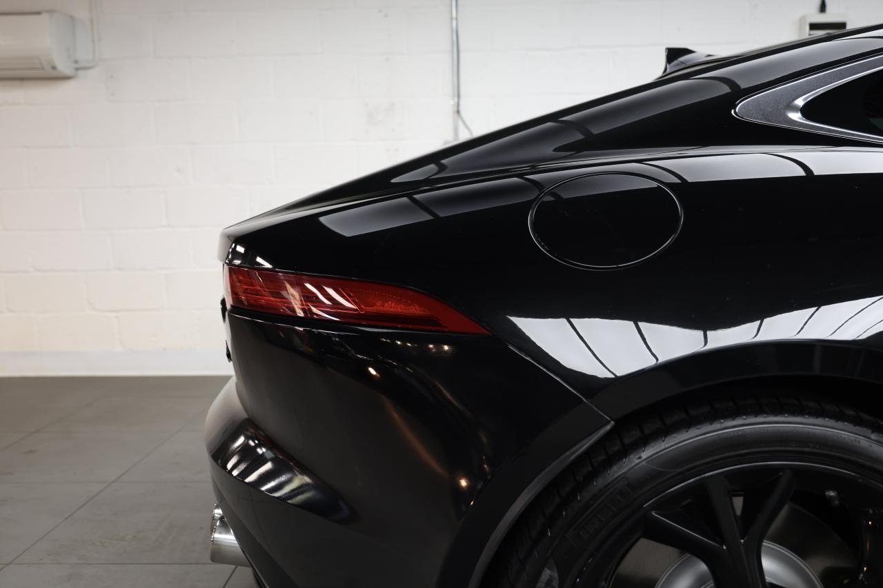 2014 Jaguar F-Type R