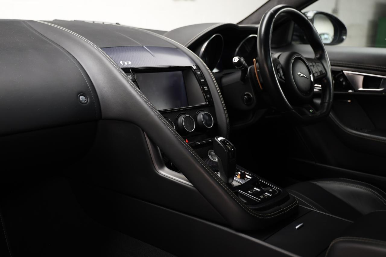 2014 Jaguar F-Type R