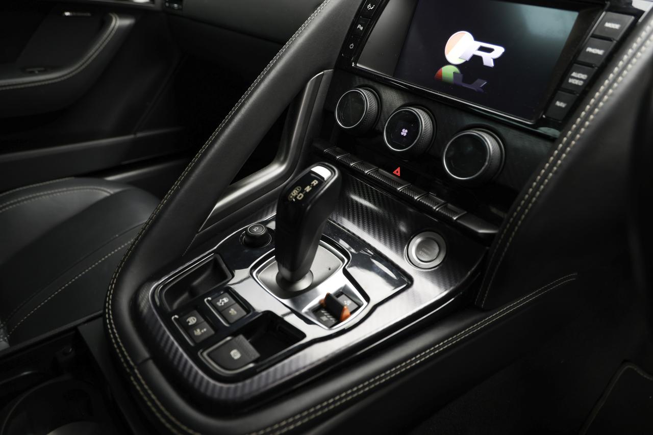 2014 Jaguar F-Type R
