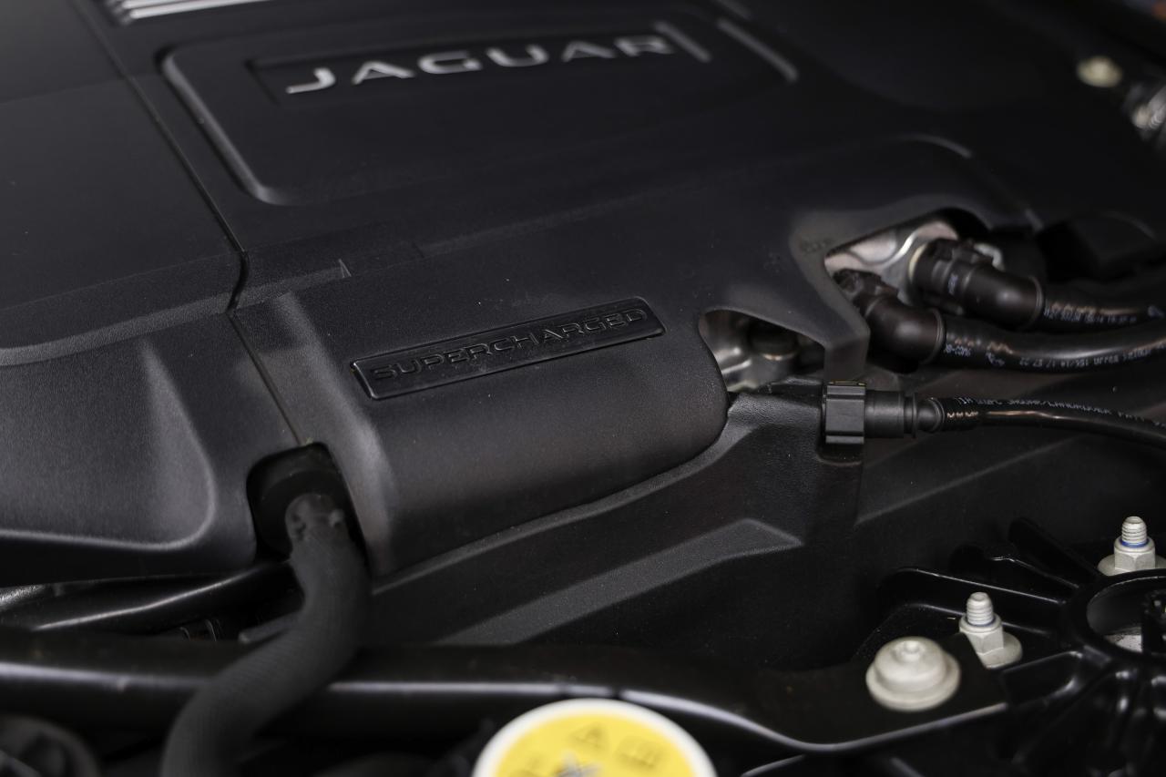 2014 Jaguar F-Type R