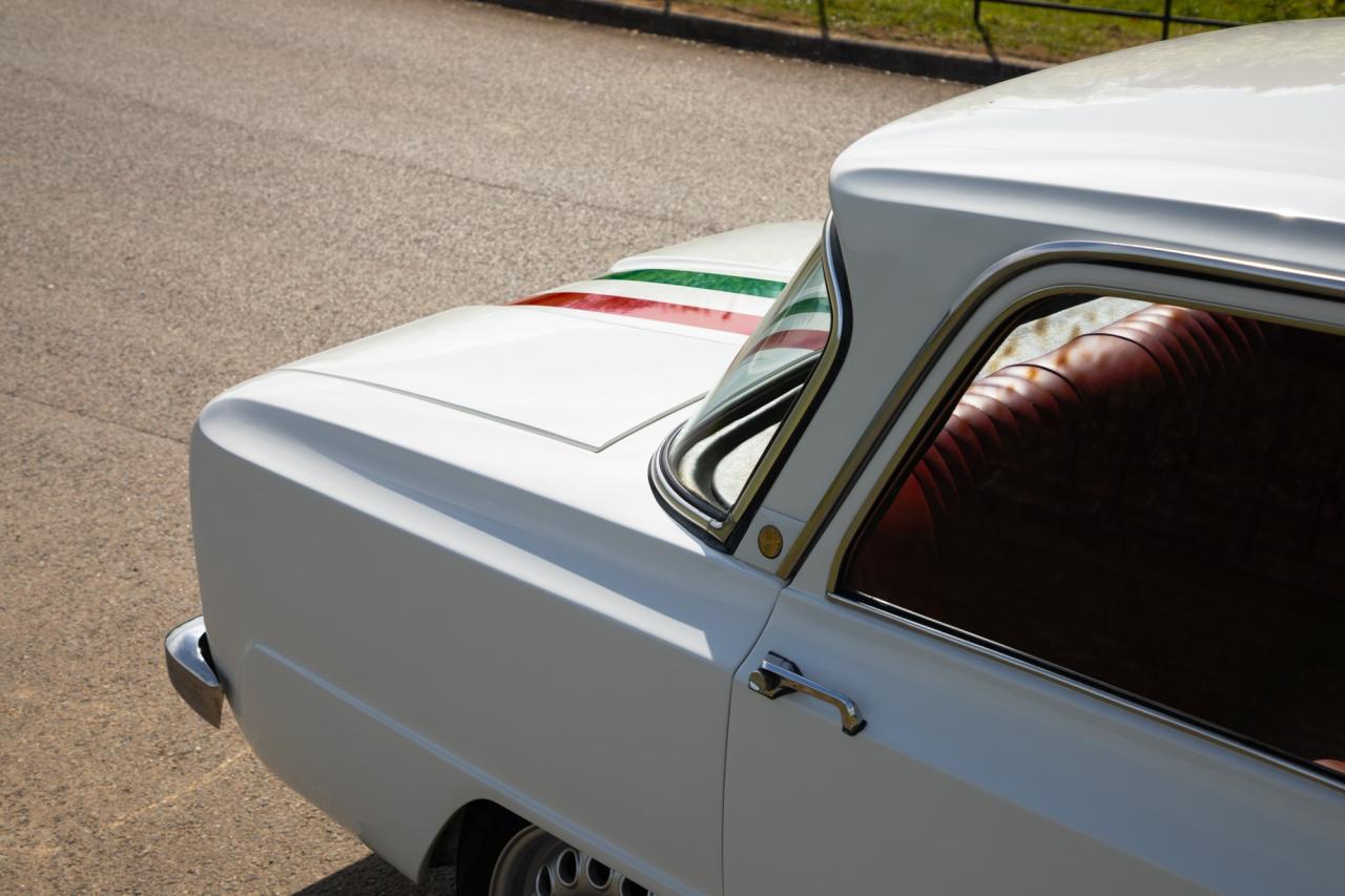 1968 Alfa Romeo Guilia Super GTA-R by &lsquo;Alfaholics&lsquo;