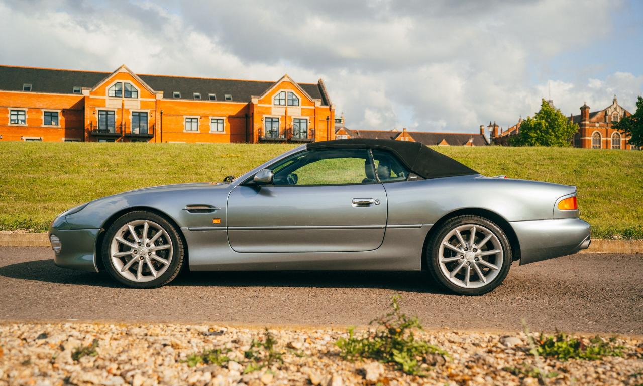 2002 Aston Martin DB7 Vantage Volante