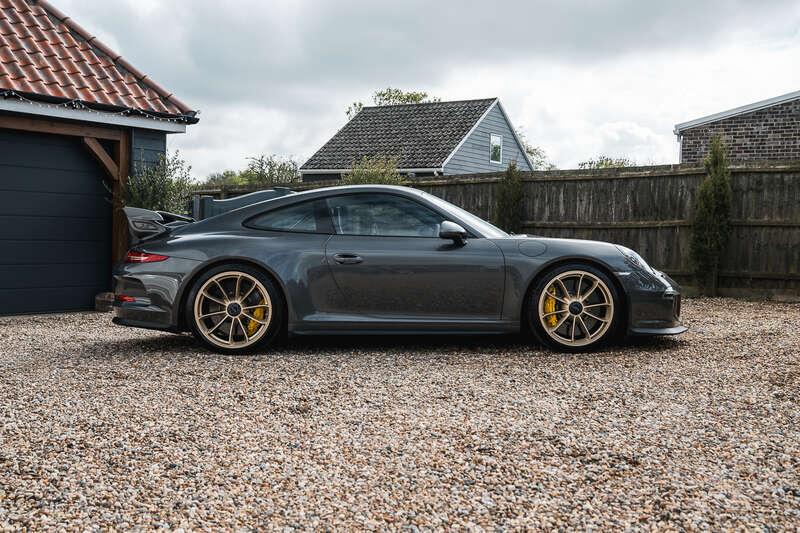 2014 Porsche 911 991.1 GT3 CLUBSPORT