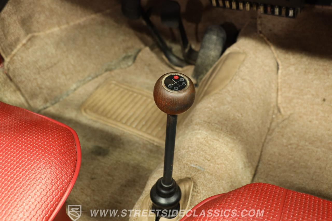 1973 Volkswagen Super Beetle Convertible