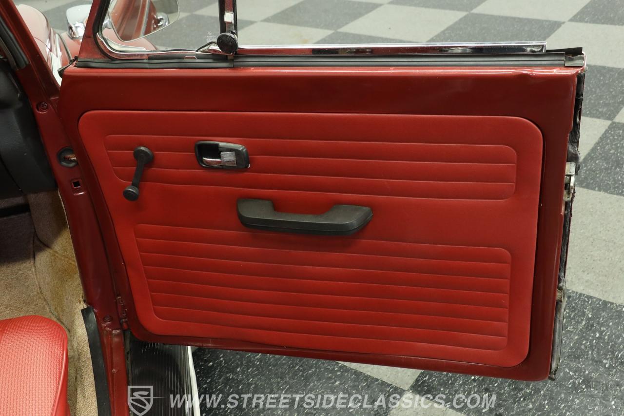1973 Volkswagen Super Beetle Convertible