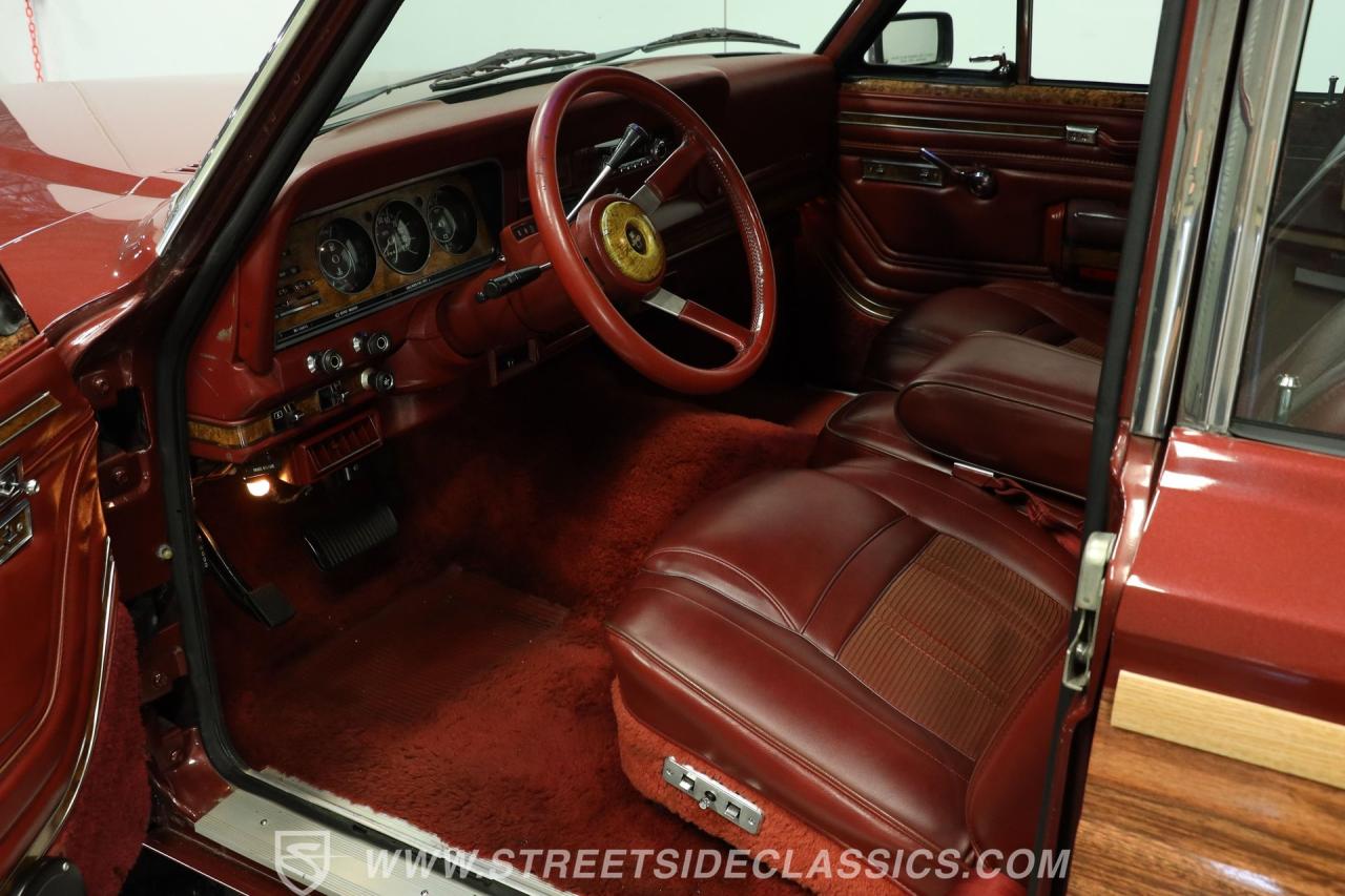 1985 Jeep Grand Wagoneer