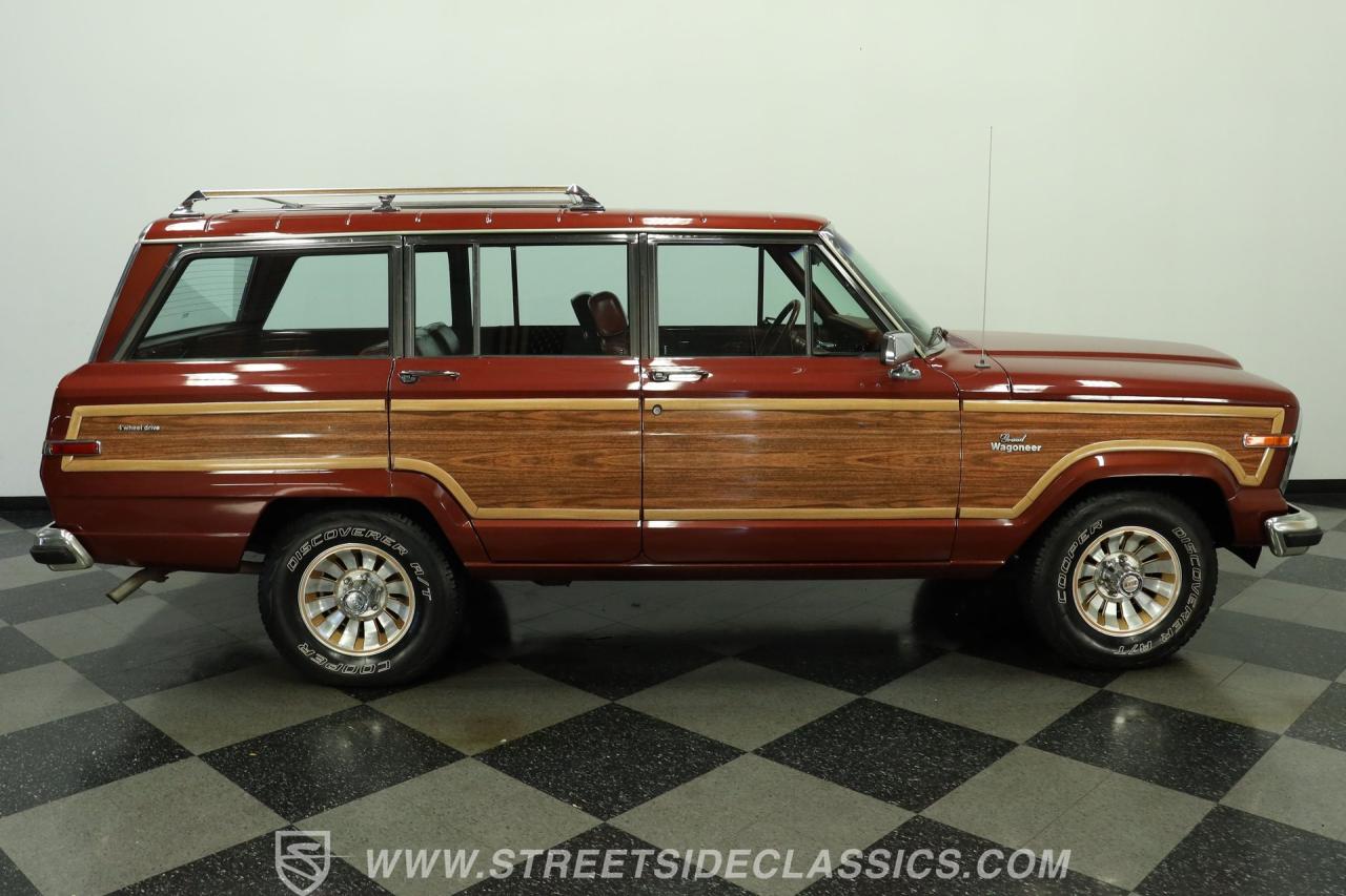 1985 Jeep Grand Wagoneer