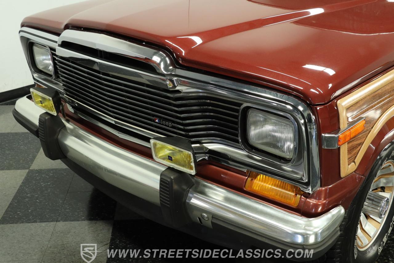 1985 Jeep Grand Wagoneer