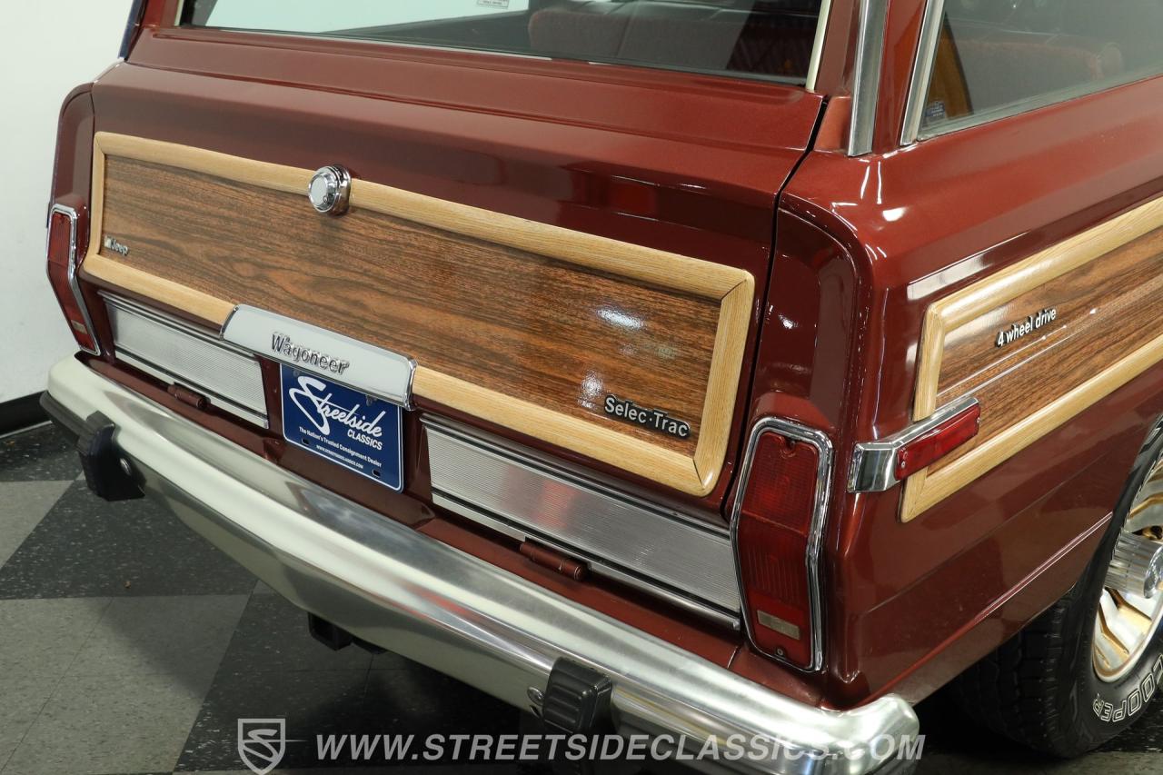 1985 Jeep Grand Wagoneer