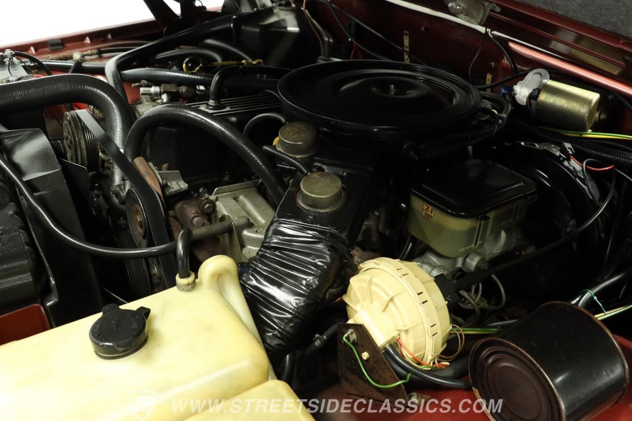 1985 Jeep Grand Wagoneer