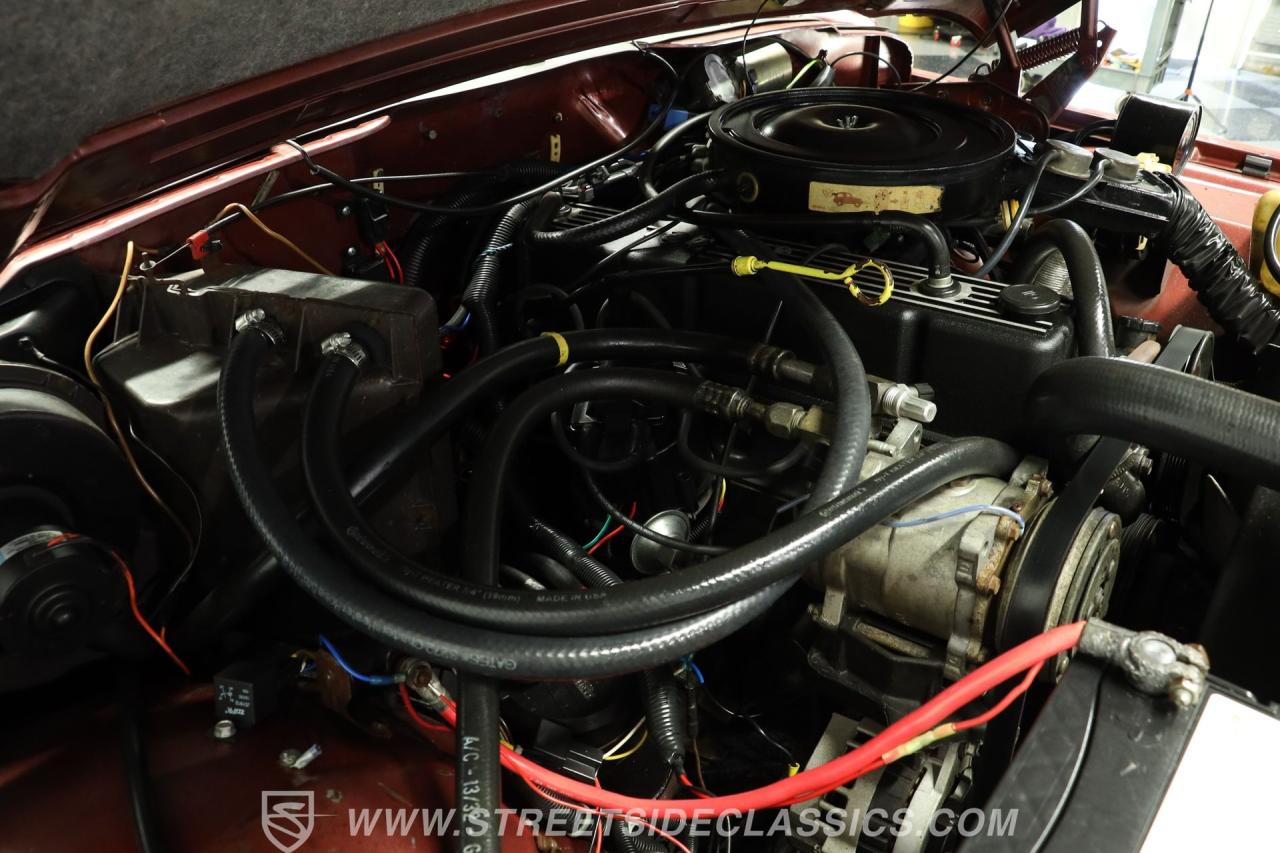 1985 Jeep Grand Wagoneer