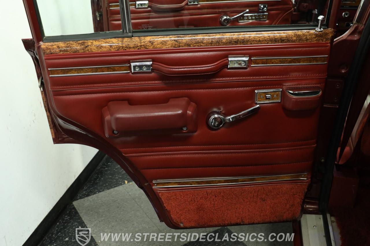 1985 Jeep Grand Wagoneer