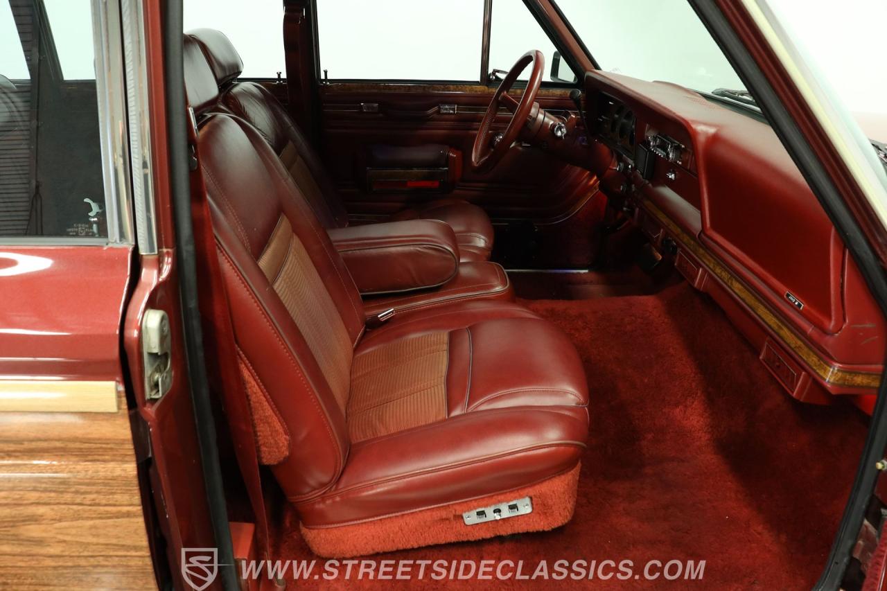 1985 Jeep Grand Wagoneer