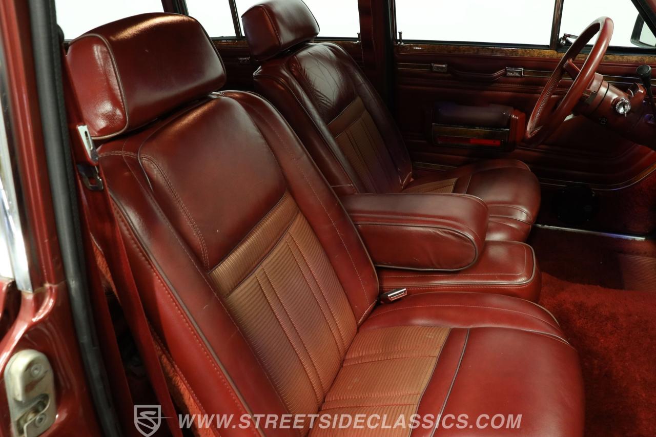 1985 Jeep Grand Wagoneer