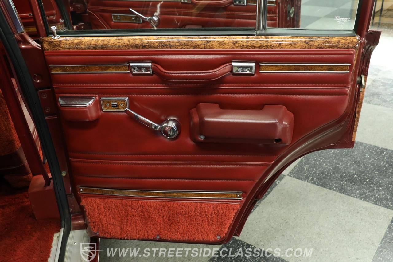 1985 Jeep Grand Wagoneer