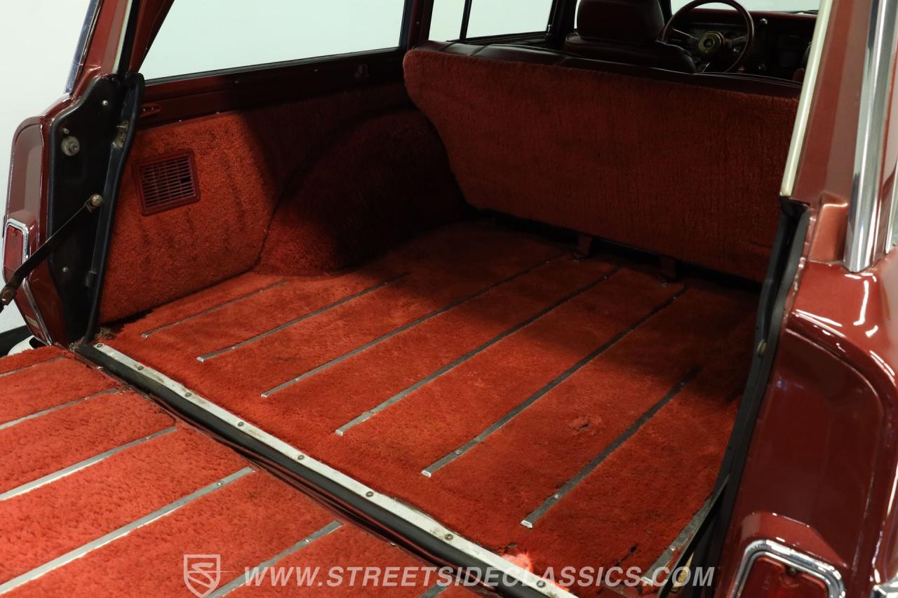 1985 Jeep Grand Wagoneer