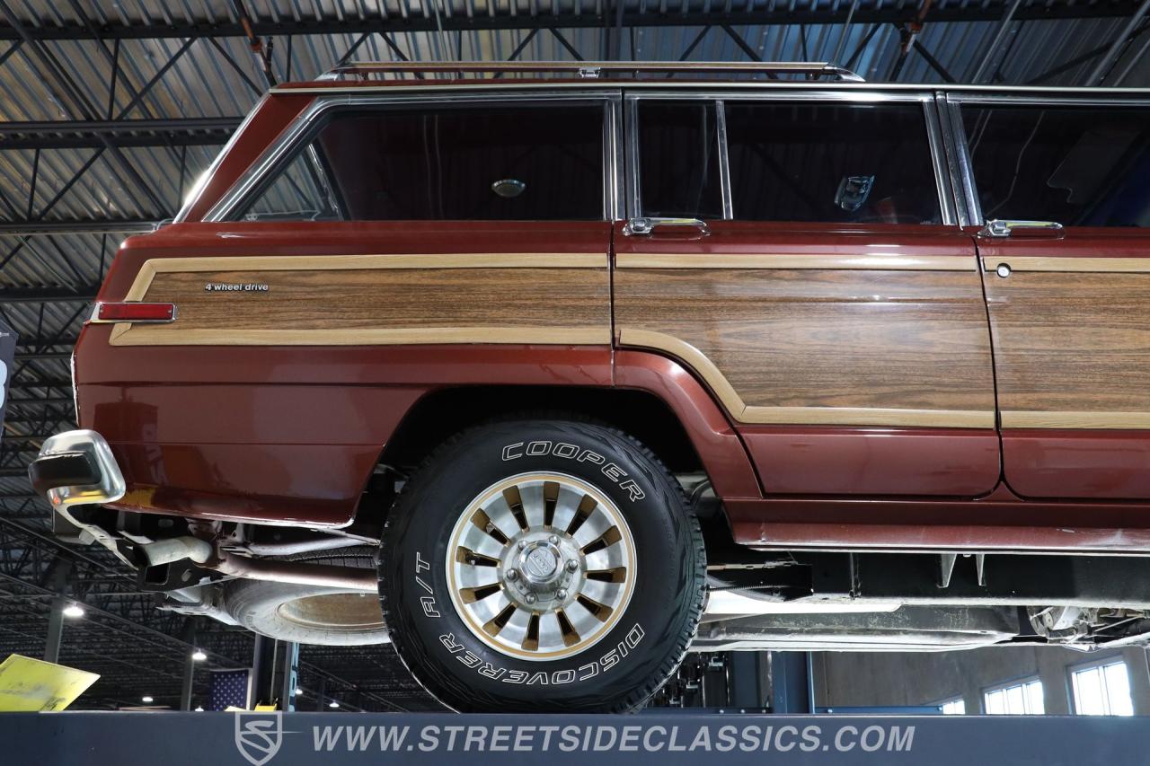 1985 Jeep Grand Wagoneer