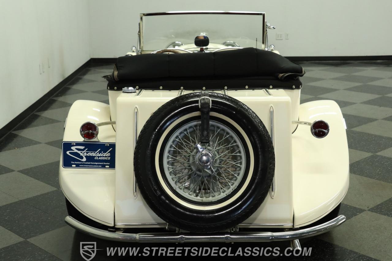 1937 Jaguar SS100 Replica