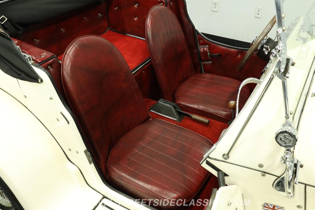 1937 Jaguar SS100 Replica