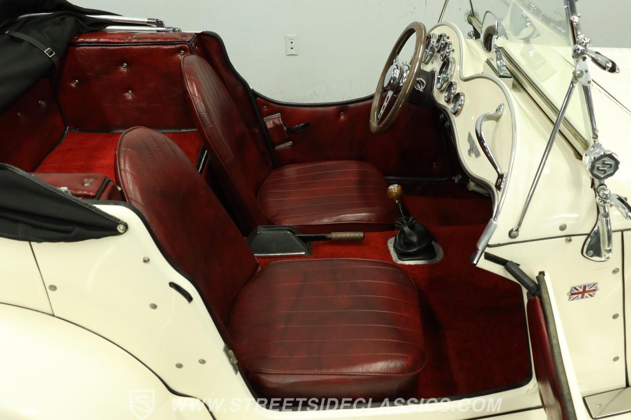 1937 Jaguar SS100 Replica