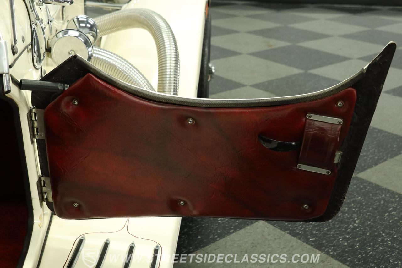 1937 Jaguar SS100 Replica