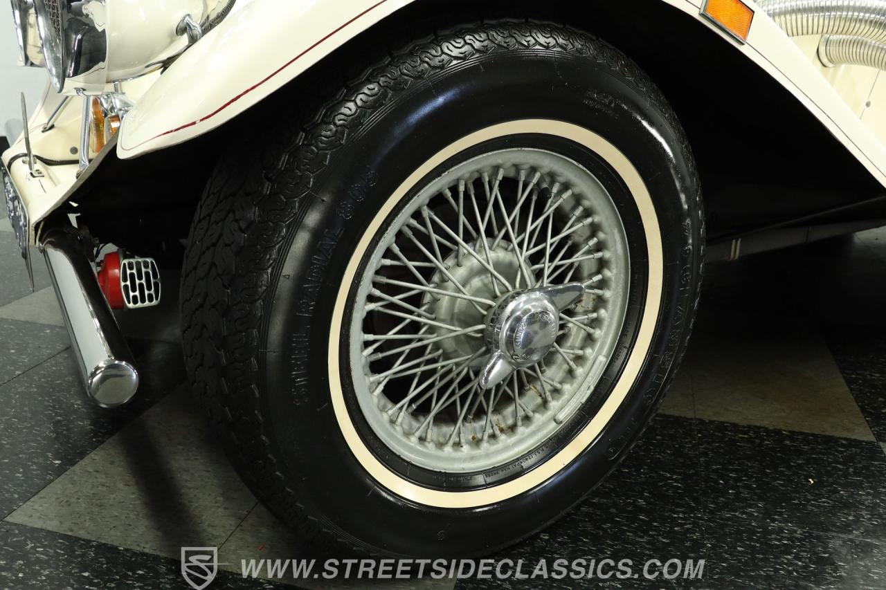 1937 Jaguar SS100 Replica