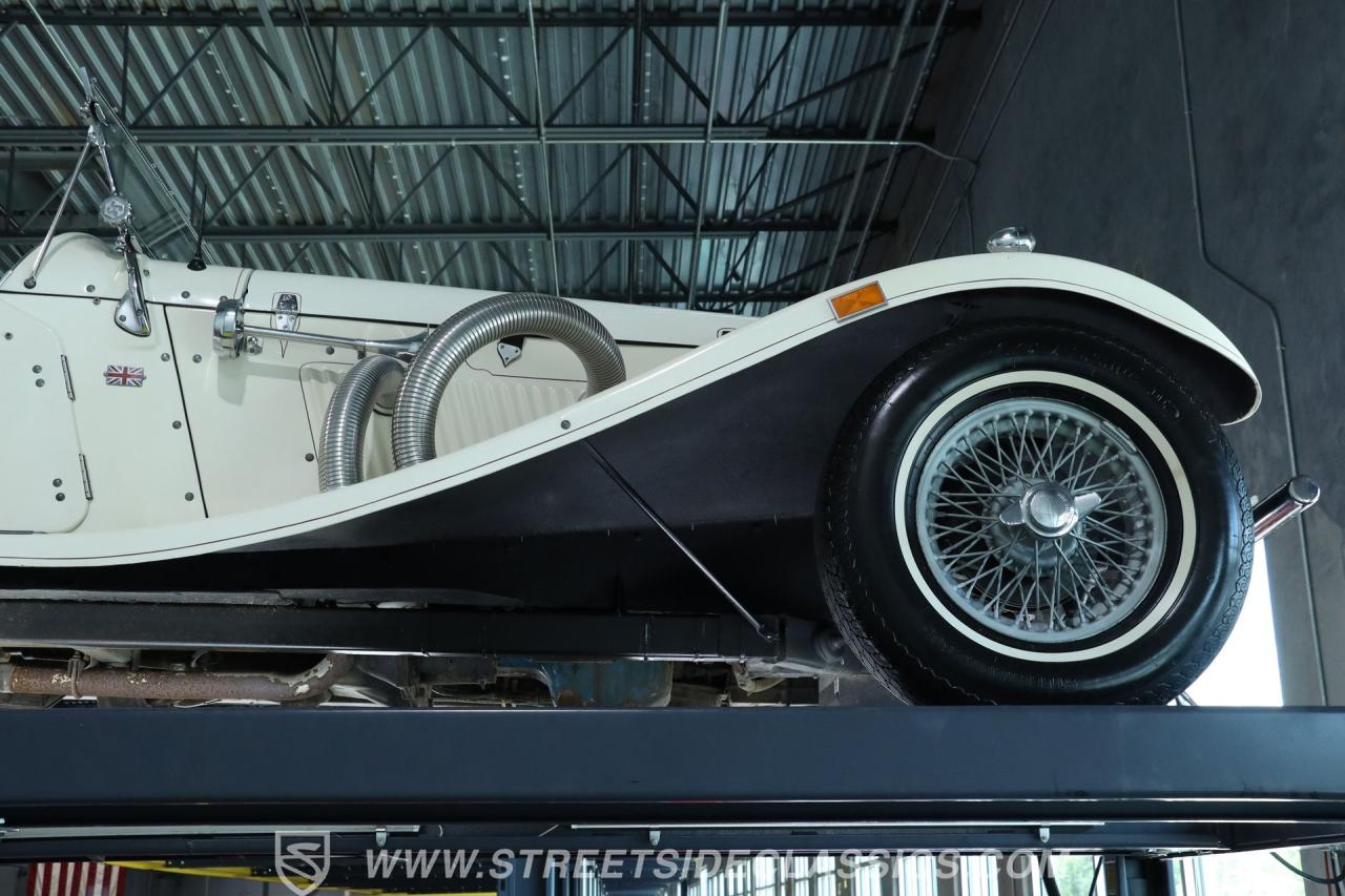1937 Jaguar SS100 Replica
