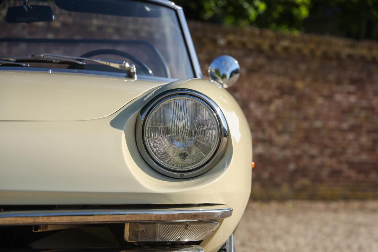 1967 Alfa Romeo Spider Duetto 1600