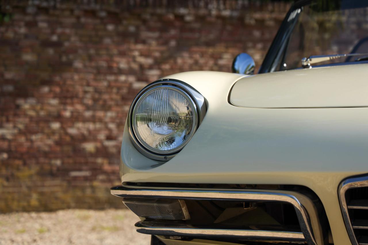 1967 Alfa Romeo Spider Duetto 1600