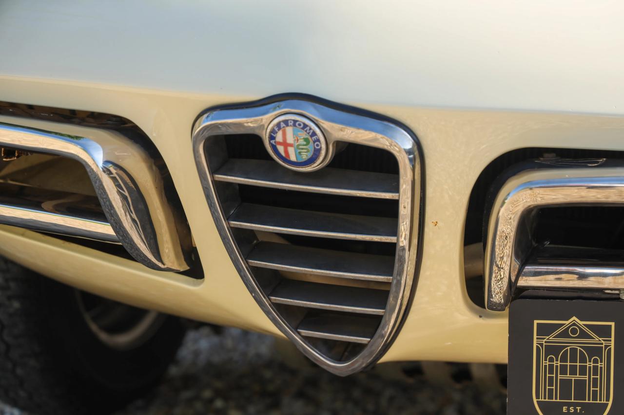 1967 Alfa Romeo Spider Duetto 1600