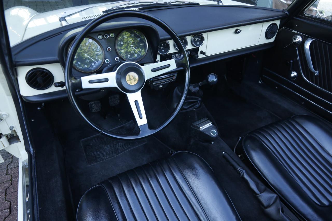 1967 Alfa Romeo Spider Duetto 1600