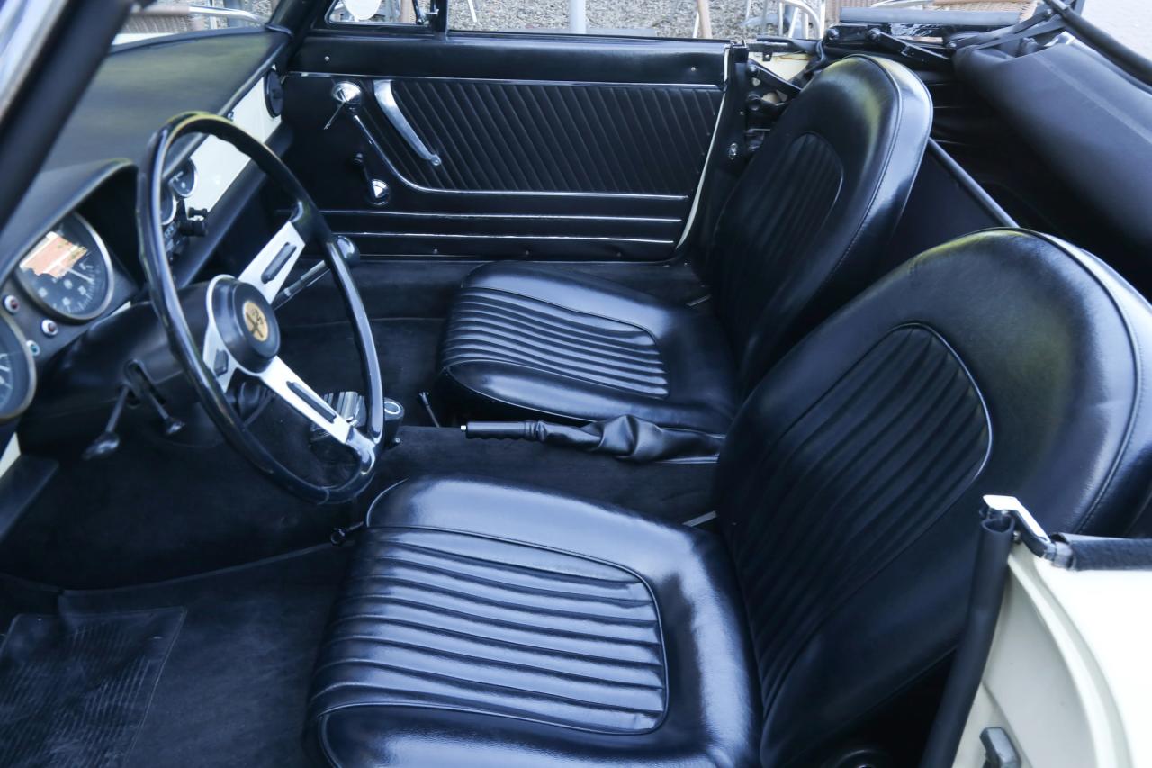 1967 Alfa Romeo Spider Duetto 1600