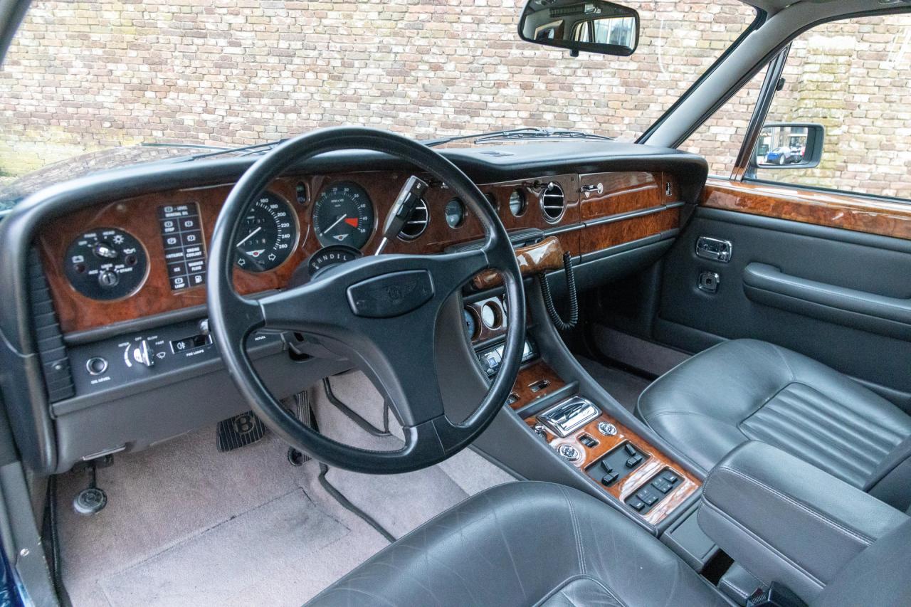 1989 Bentley Turbo R Saloon &ldquo;Service at Jack Barclay&rdquo;