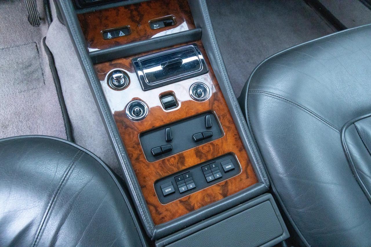 1989 Bentley Turbo R Saloon &ldquo;Service at Jack Barclay&rdquo;