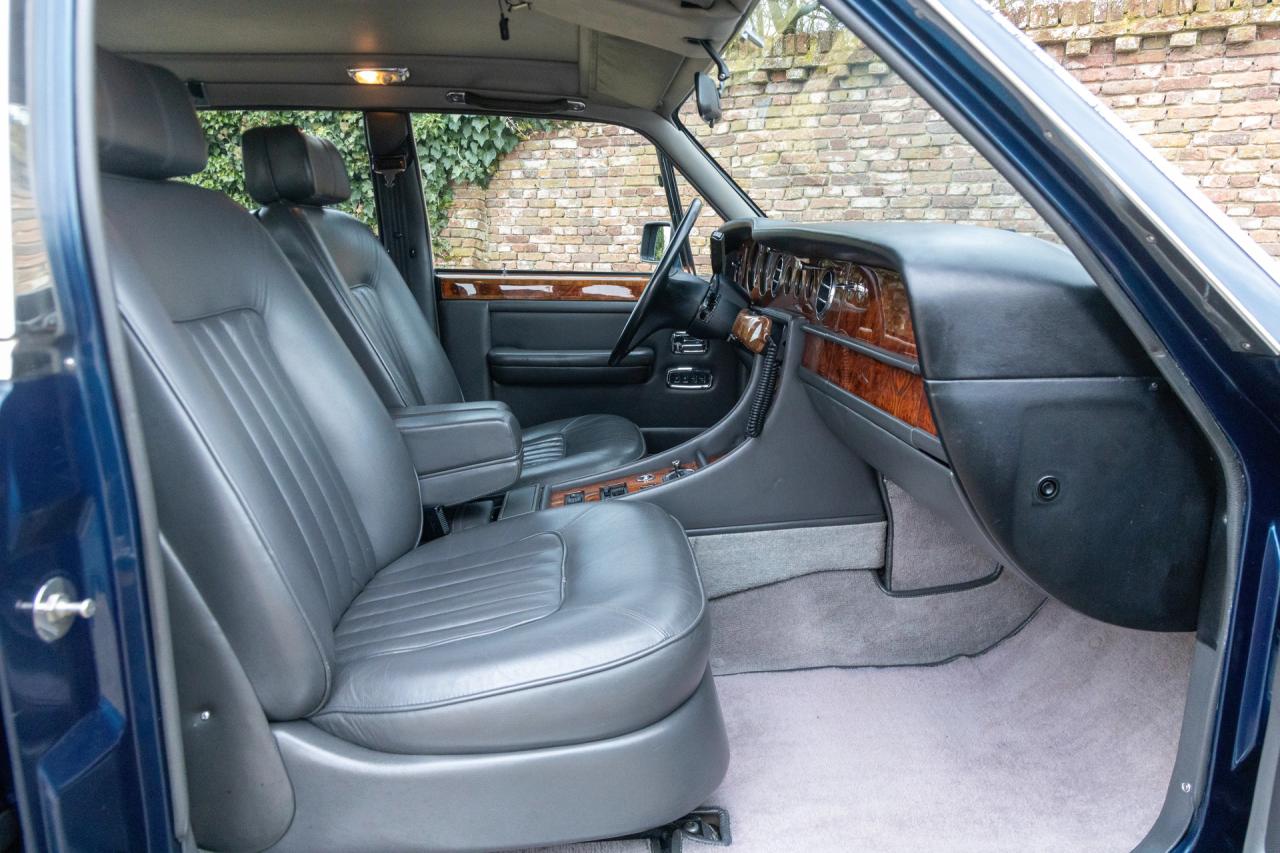 1989 Bentley Turbo R Saloon &ldquo;Service at Jack Barclay&rdquo;