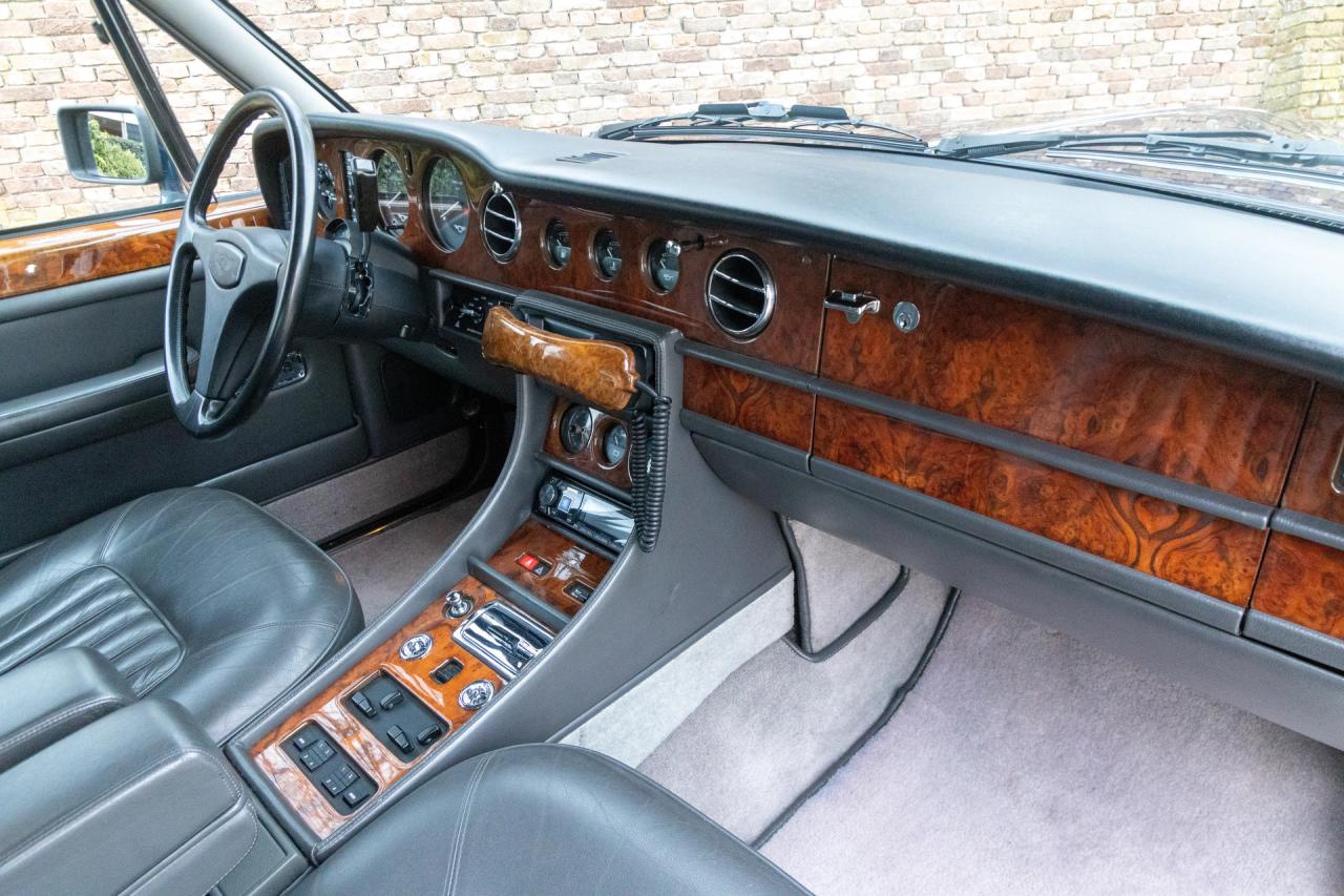 1989 Bentley Turbo R Saloon &ldquo;Service at Jack Barclay&rdquo;