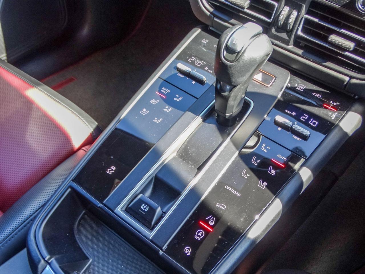 2021 Porsche 2.0T PDK 4WD Euro 6 (s/s) 5dr