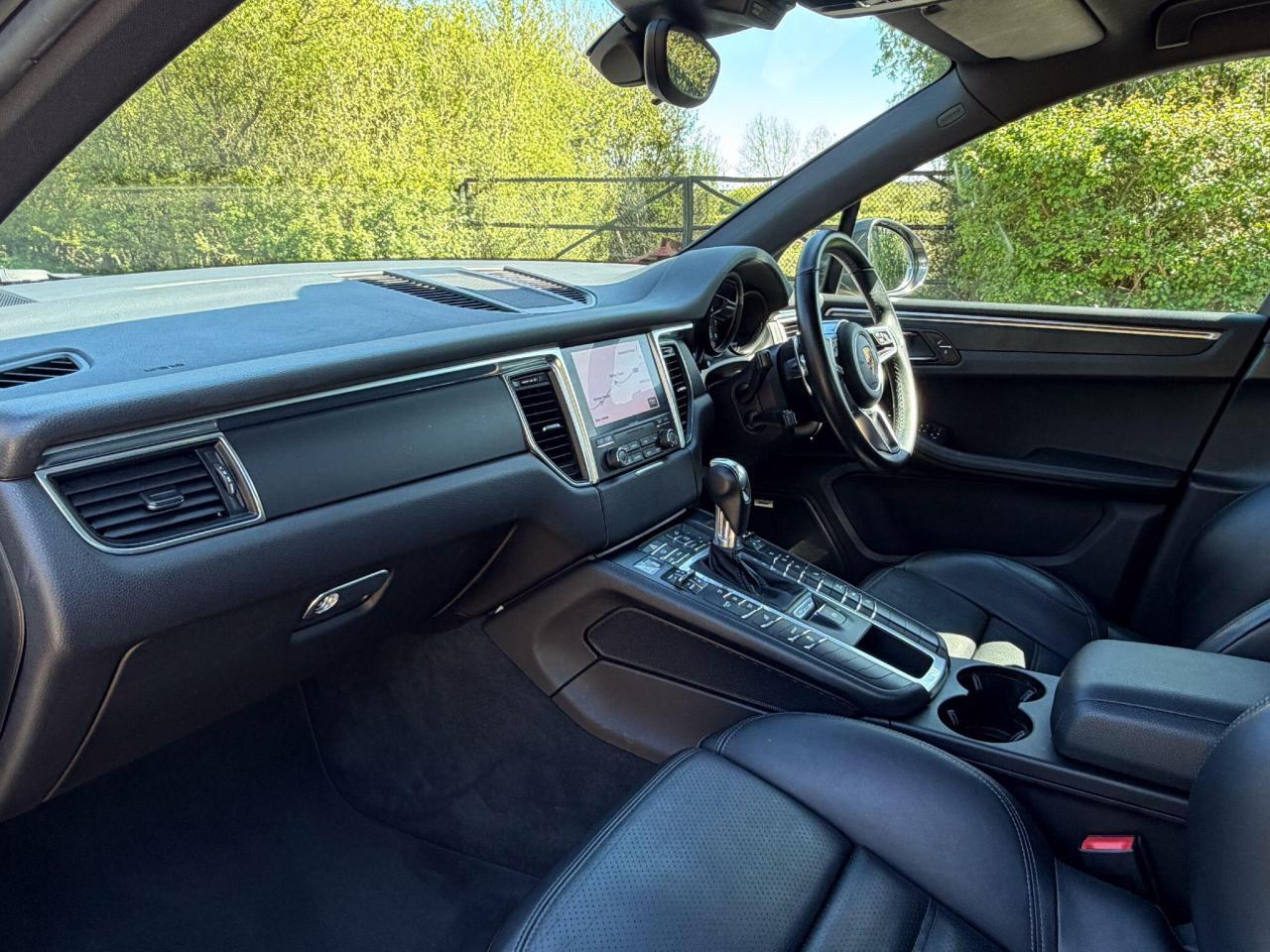 2017 Porsche 2.0T PDK 4WD Euro 6 (s/s) 5dr