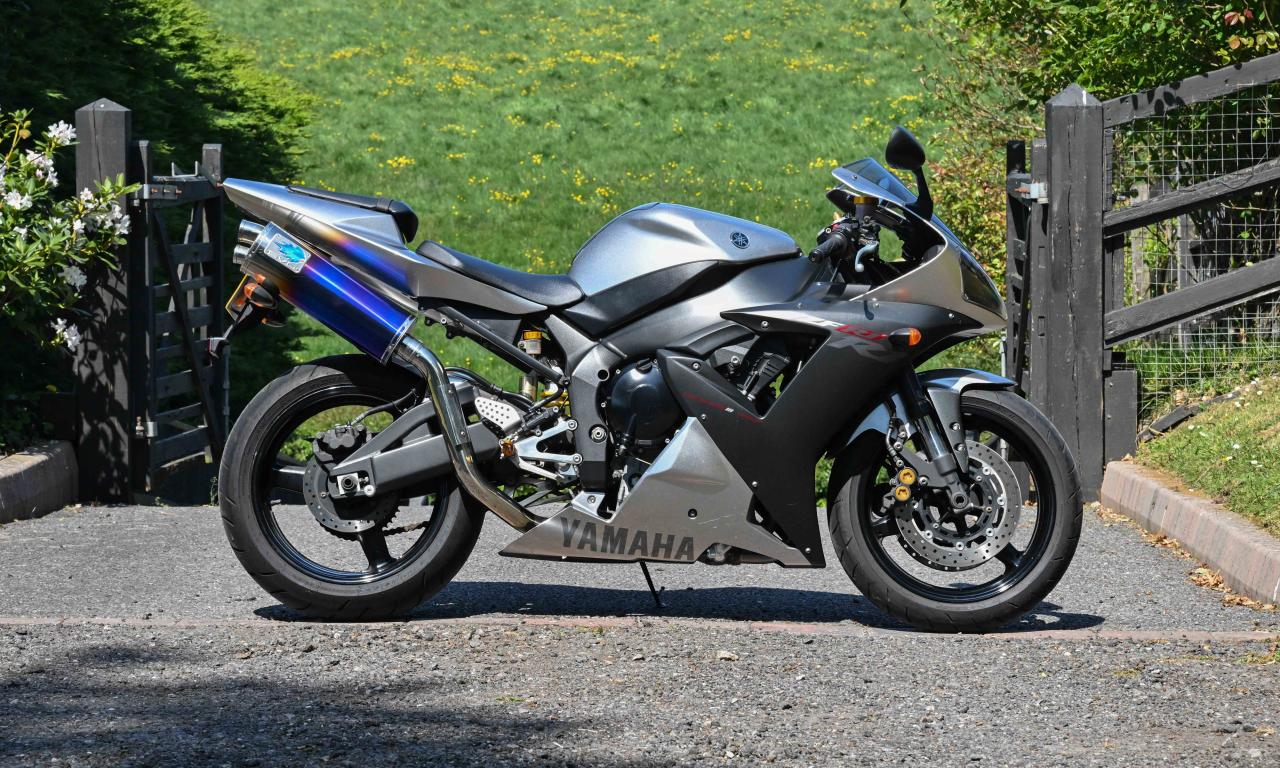 2002 Yamaha YZF-R1